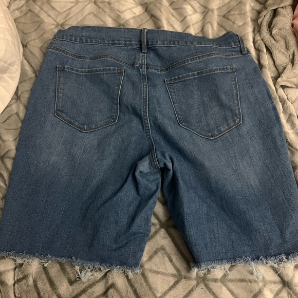 Distressed Old Navy Shorts - Picture 2 of 2